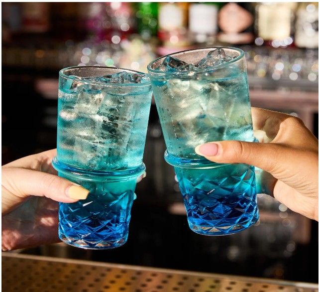 2 for 1 Cocktails
